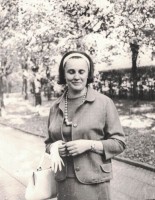 Валерия Яковлева в модном стиле 1960-х годов